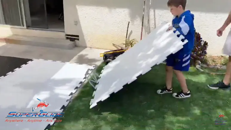 синтетический лед; хоккейный каток; искусственный лед для хоккея; синтетический лед для игры в хоккей; купить хоккейный каток из синтетического льда; установка синтетического ледяного катка для хоккея; коммерческий синтетический лед; синтетические катки для бизнеса; искусственный лед для коммерческих катков; купить коммерческий синтетический каток; установка синтетического ледяного катка для бизнеса; синтетический лед для открытых катков; шоу на синтетическом льду; искусственный лед для шоу; синтетические ледовые шоу; организация шоу на синтетическом льде; купить синтетический лед для проведения шоу; синтетический лед для выступлений; синтетический лед для дома; домашний синтетический каток; синтетический лед для гаража; установка синтетического ледяного катка в доме; купить синтетический лед для катания дома; синтетический каток для гаража; мобильный синтетический каток; переносной синтетический лед; синтетические катки на выезд; купить мобильный синтетический каток; установка мобильного синтетического ледяного катка; аренда мобильного синтетического катка